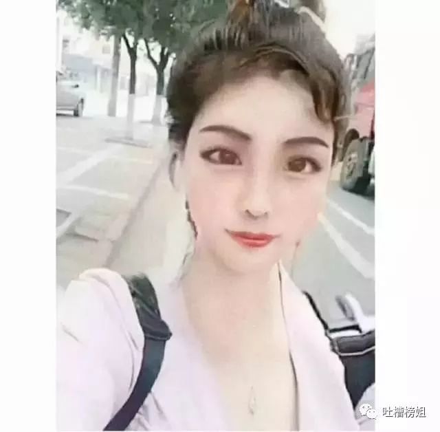 “女生的p图软件有多强大？以后再也不相信照片了！”哈哈哈……