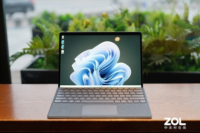 体验微软Surface Pro 9：英特尔Evo认证拯救不“快”